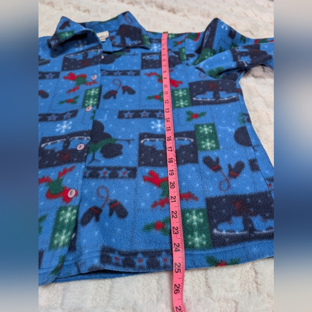 Blue holiday Patterned Button-Up Fleece - Picture 4 of 10